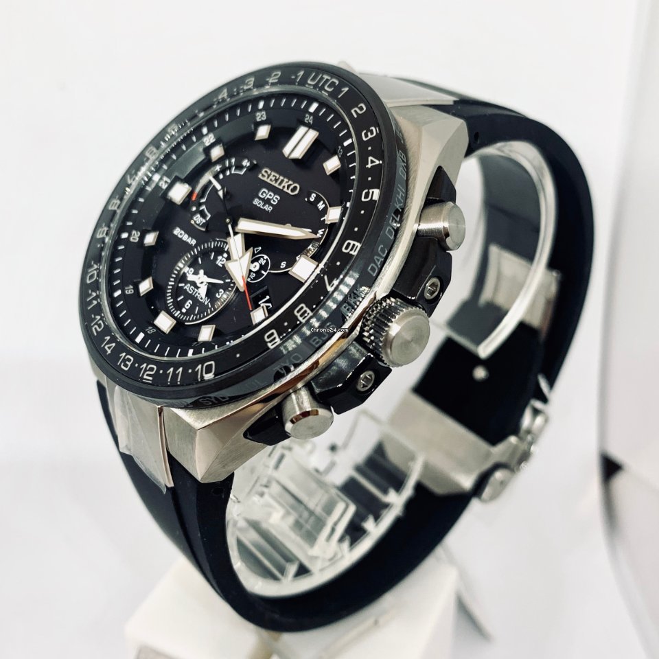 Seiko Astron GPS Solar Chronograph Mens watch Unisex Quartz Titanium SSE169J1