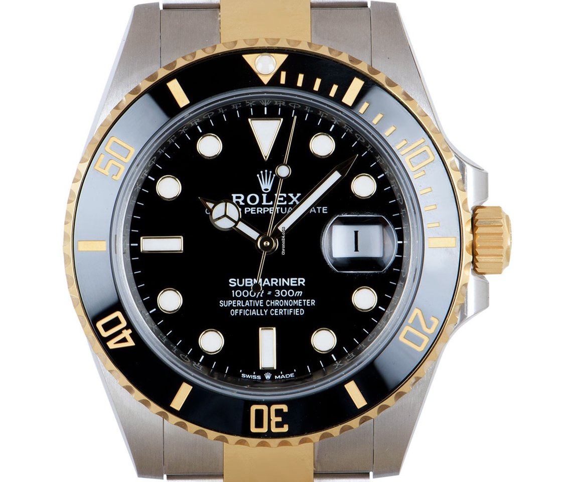 Rolex Submariner Date Mens watch Unisex Gold Steel Automatic 126613LN