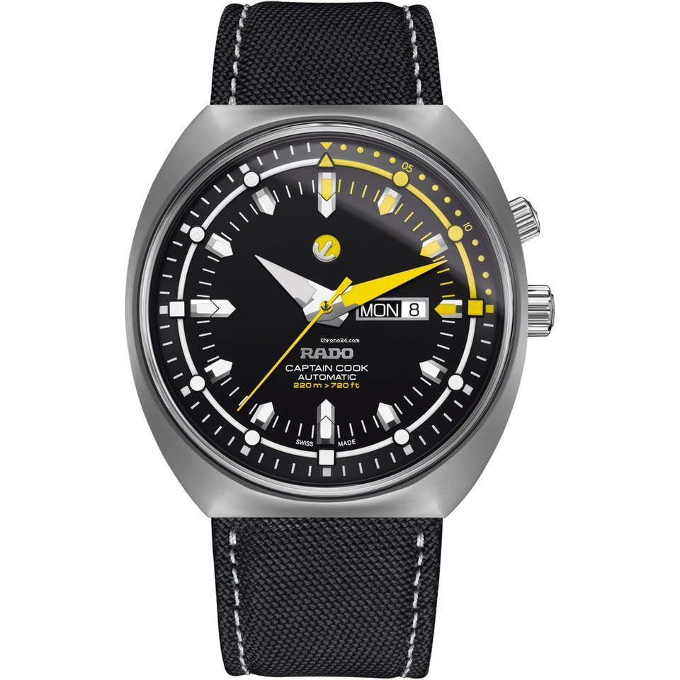 Rado HyperChrome Captain Cook Mens watch Unisex Titanium R33030176