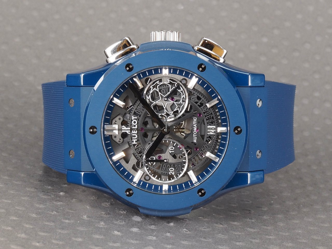 Hublot Classic Fusion Aerofusion Mens watch Unisex Automatic Ceramic 525.EX.0170.RX.UCL20