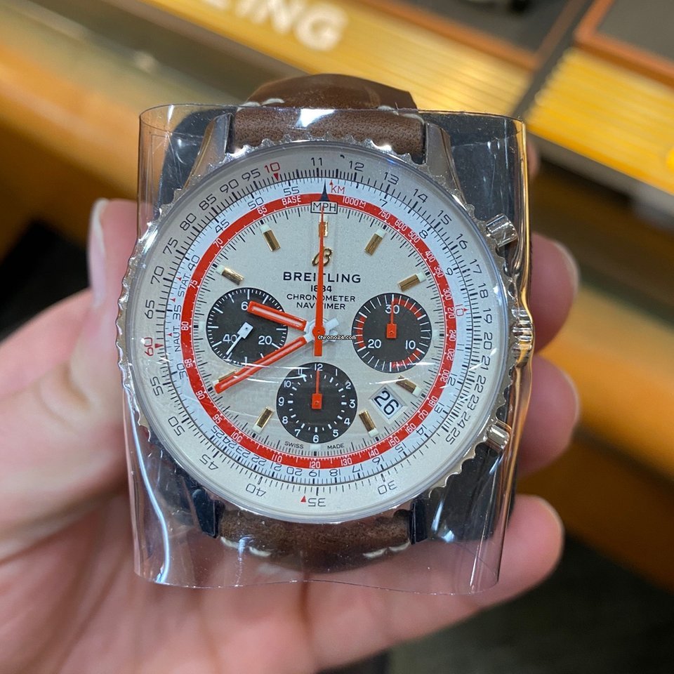 Breitling Navitimer 1 B01 Chronograph 43 Mens watch Unisex Automatic Steel AB01219A1G1X1