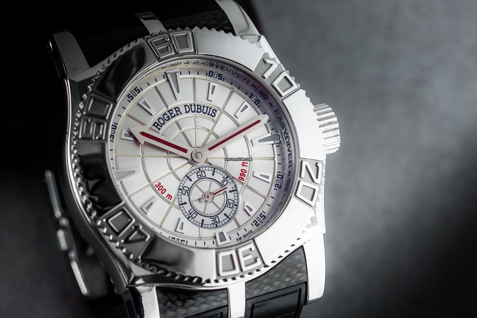 Roger Dubuis Easy Diver Mens watch Unisex Automatic Steel SE46 149
