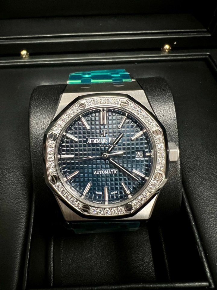 Audemars Piguet Royal Oak Lady Womens watch Automatic Steel 15451ST.ZZ.1256ST.03