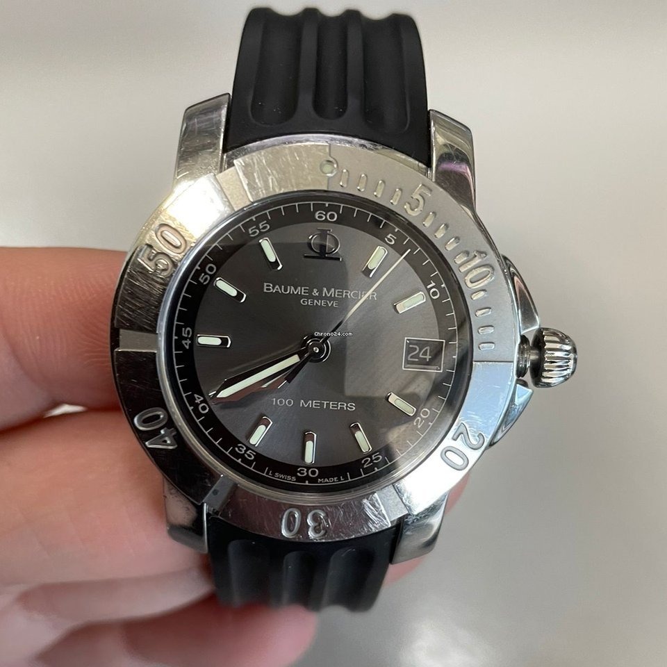 Baume & Mercier Capeland Mens watch Unisex Quartz Steel MOA08351