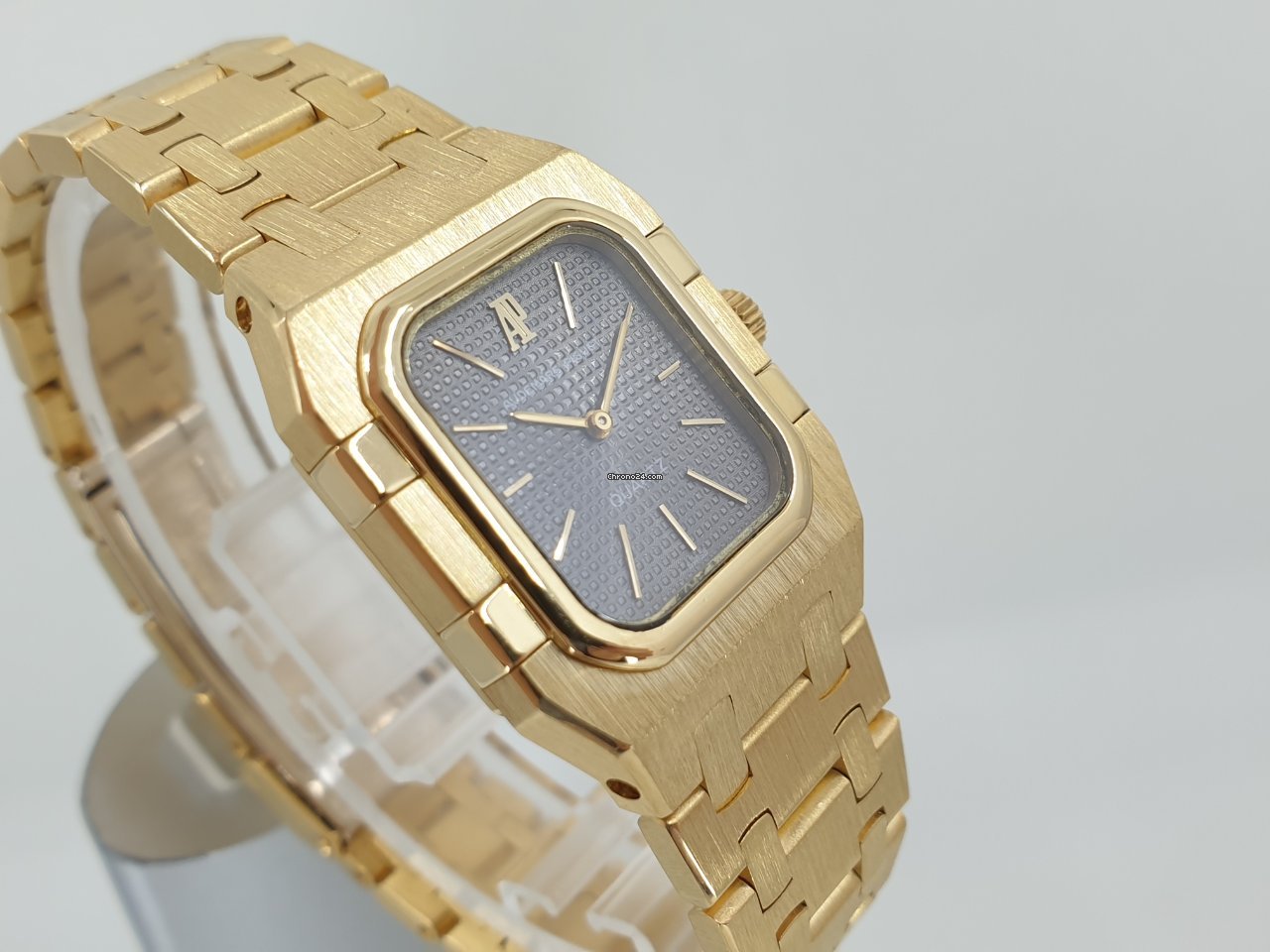Audemars Piguet Royal Oak Lady Womens watch Quartz Yellow gold 6010BA