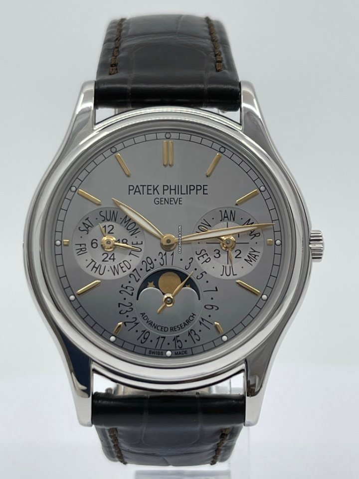 Patek Philippe Perpetual Calendar Mens watch Unisex Automatic Platinum 5550P-001