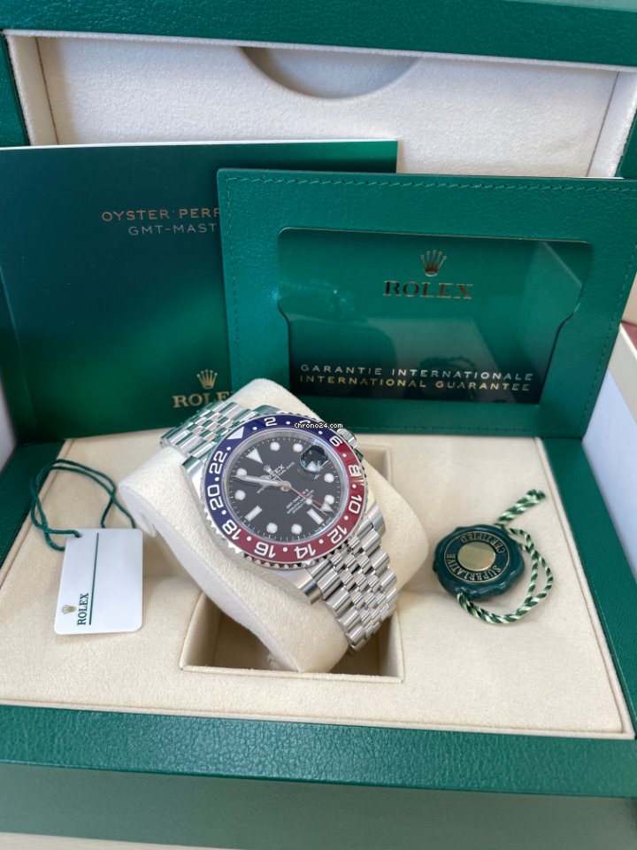 Rolex GMT-Master II Mens watch Unisex Steel Automatic 126710BLRO