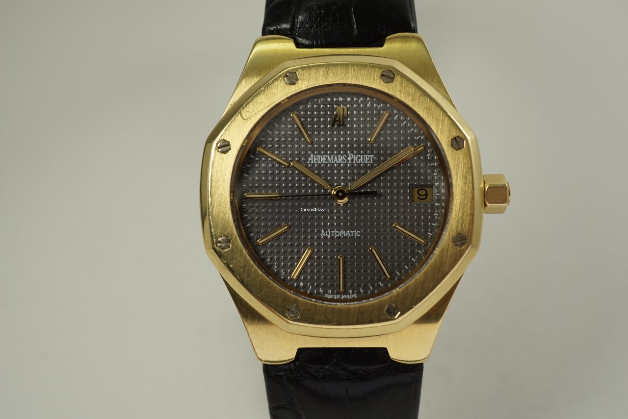 Audemars Piguet Royal Oak Mens watch Unisex Automatic Yellow gold 14800BA