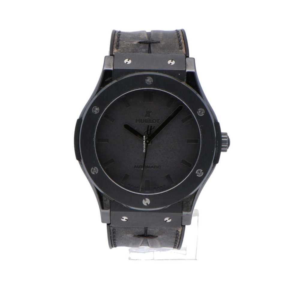 Hublot Classic Fusion 45, 42, 38, 33 mm Mens watch Unisex Automatic Ceramic 511.CM.0500.VR.BER16