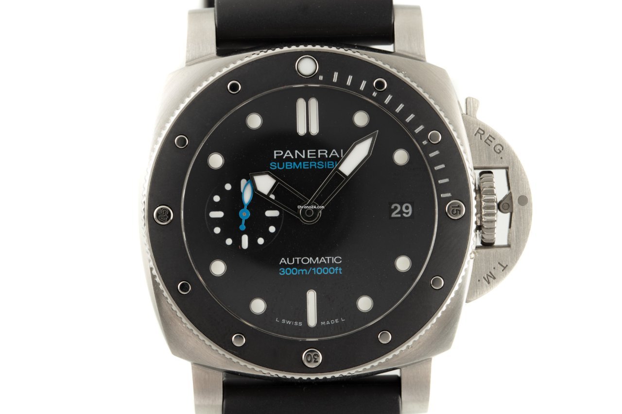 Panerai Luminor Submersible Mens watch Unisex Automatic Steel PAM00683