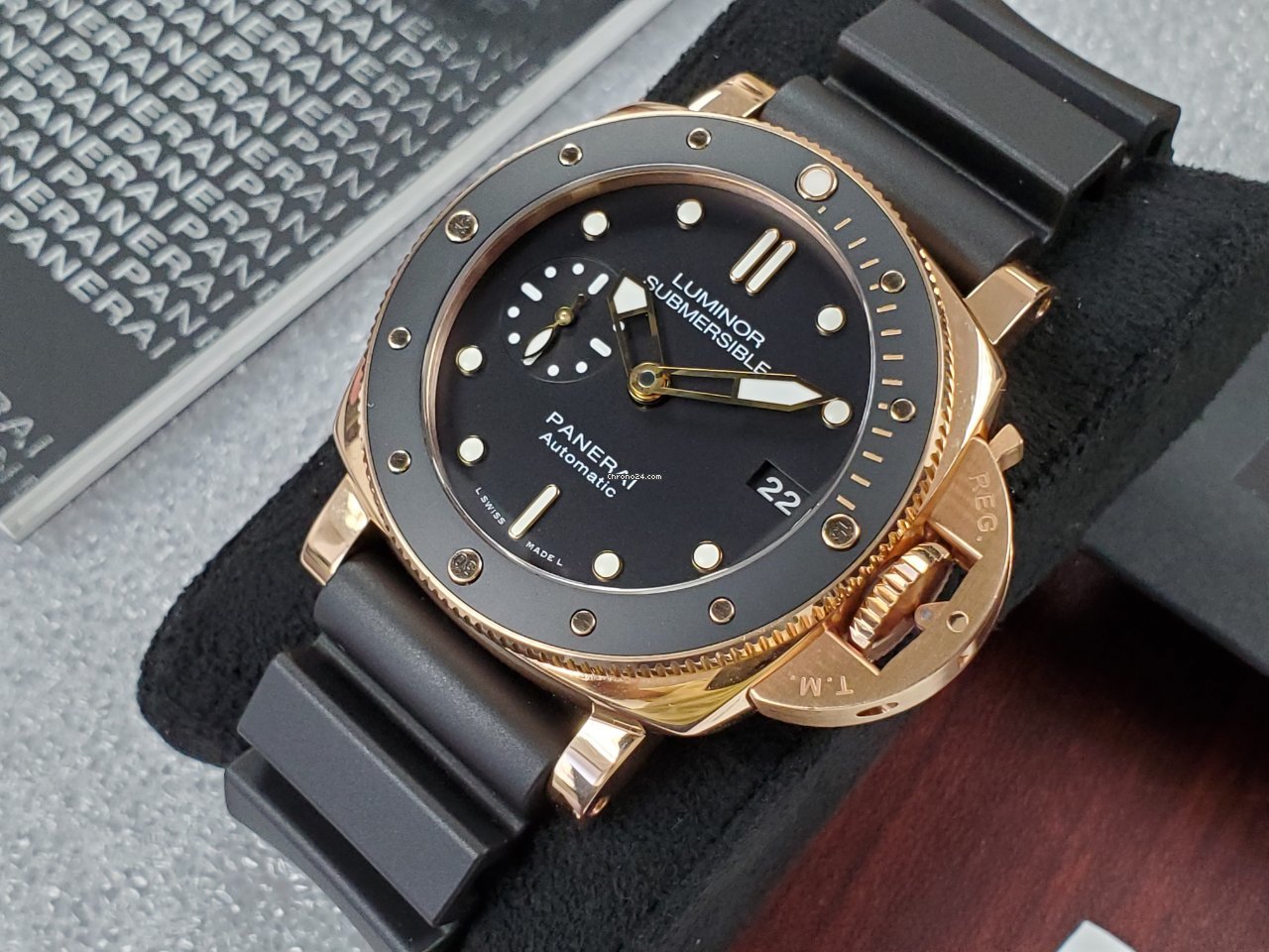 Panerai Luminor Submersible 1950 3 Days Automatic Mens watch Unisex Automatic Rose gold PAM 00684