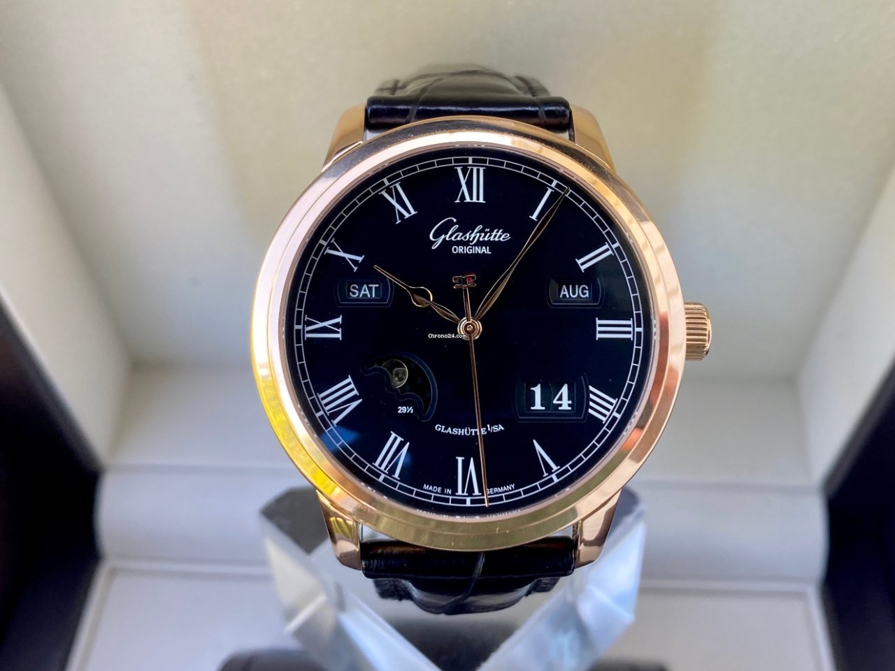 Glashtte Original Senator Perpetual Calendar Mens watch Unisex Automatic Rose gold 100-02-25-05-05