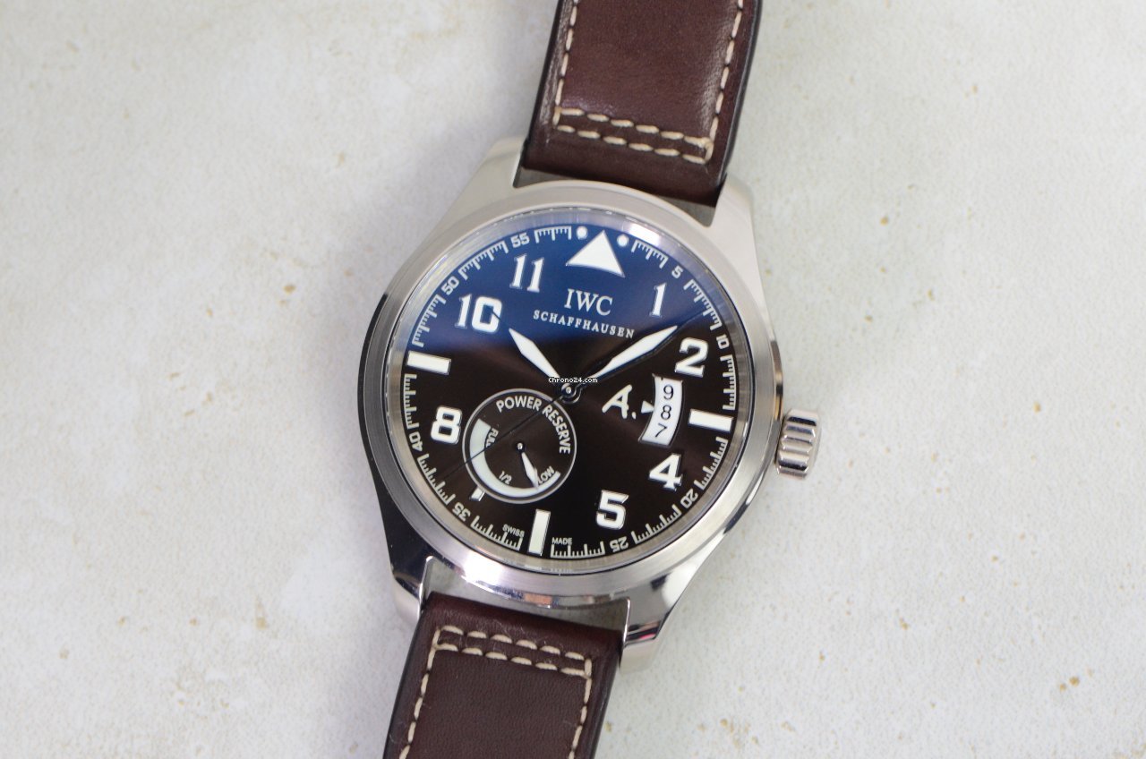 IWC Pilot Mens watch Unisex Automatic White gold IW320102