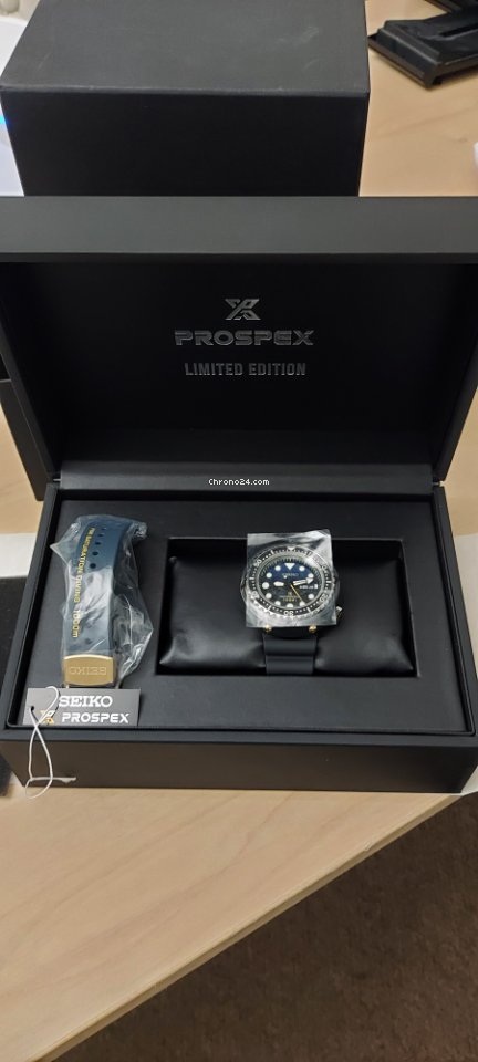 Seiko Prospex Mens watch Unisex Quartz Steel S23635J1