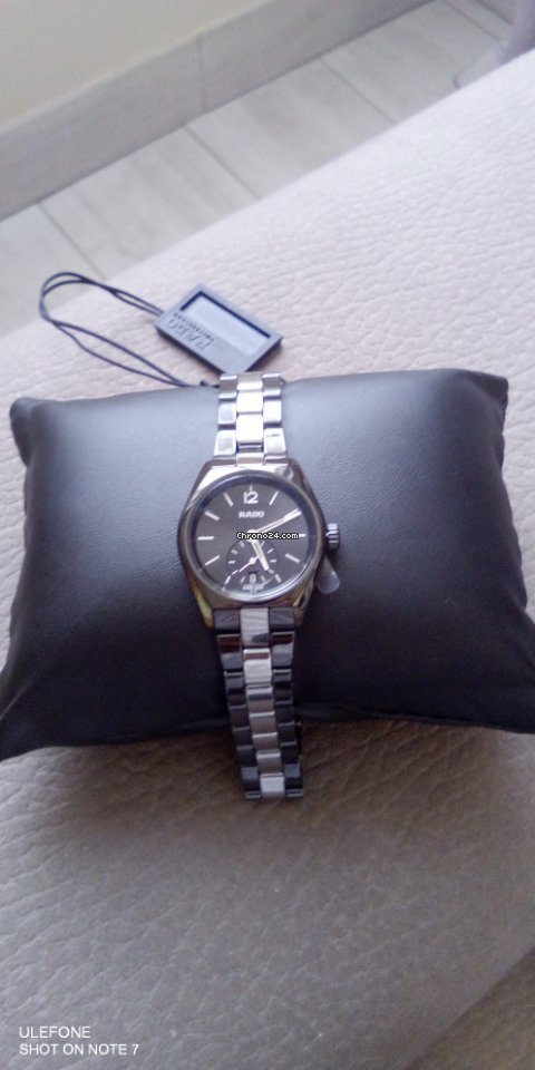 Rado True Mens watch Unisex Quartz Ceramic R27081157