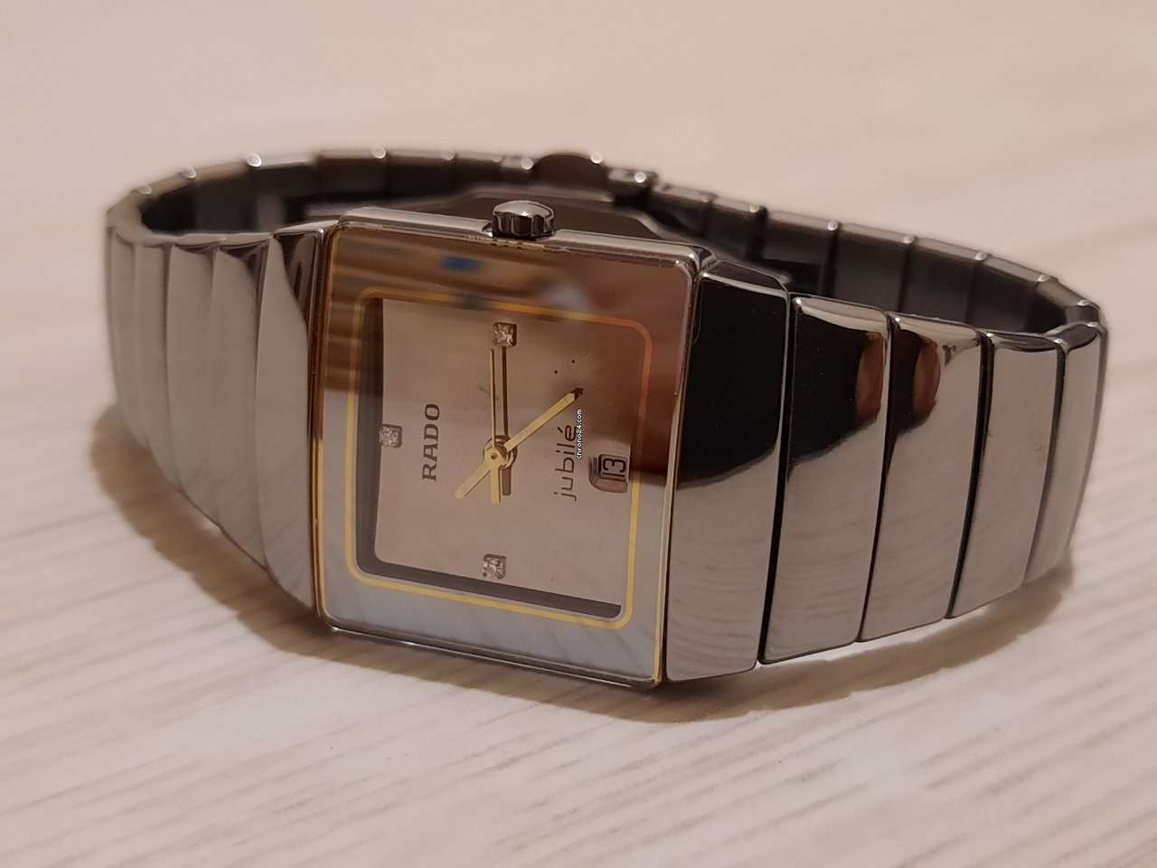 Rado Diastar Mens watch Unisex Quartz Steel 111.0333.3