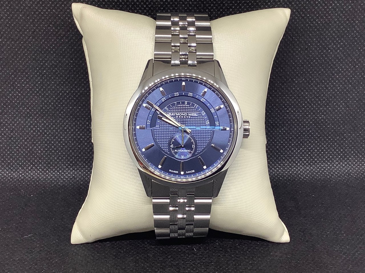 Raymond Weil Freelancer Mens watch Unisex Automatic Steel 2738-ST-50001