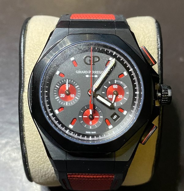 Girard Perregaux Laureato Mens watch Unisex Automatic Titanium 81060-21-692-FH6A