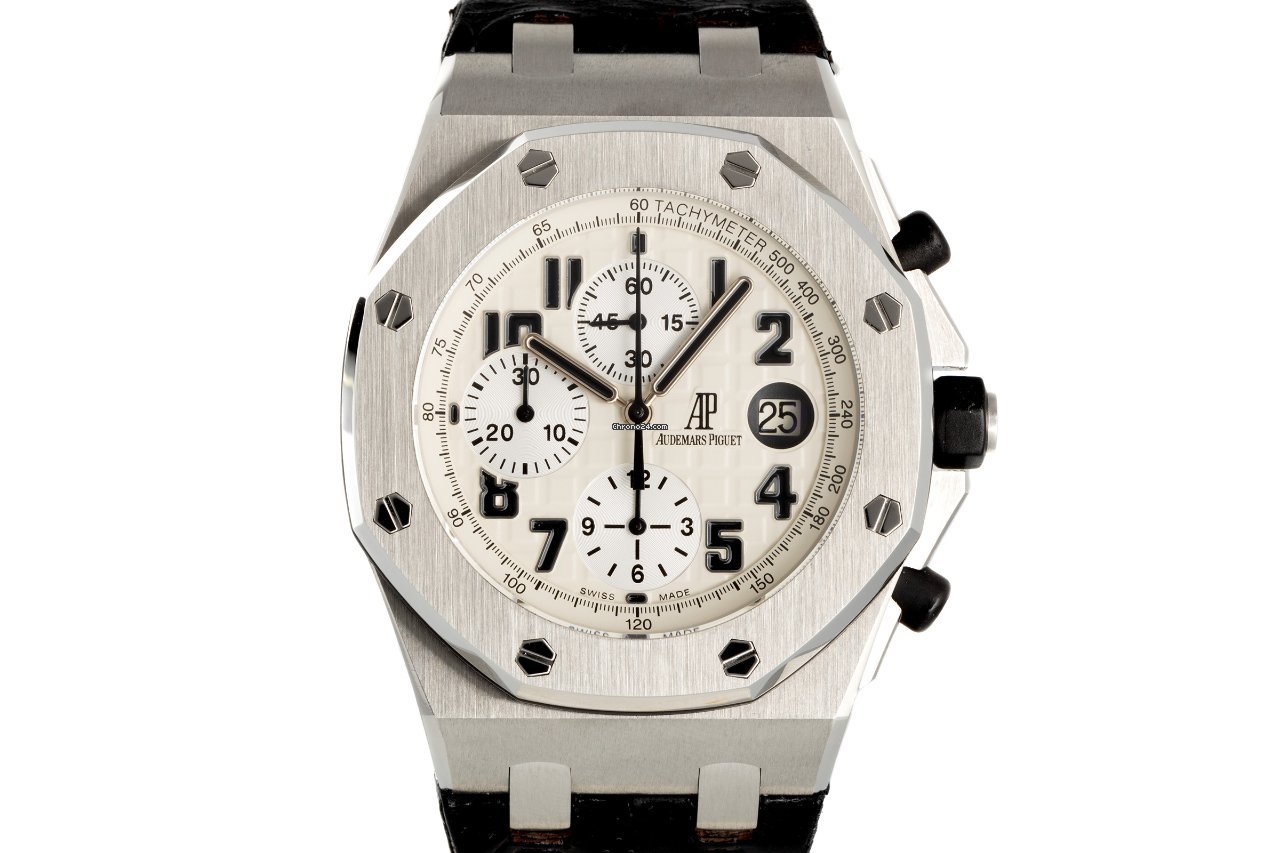 Audemars Piguet Royal Oak Offshore Chronograph Mens watch Unisex Automatic Steel 26020ST.OO.D091CR.01