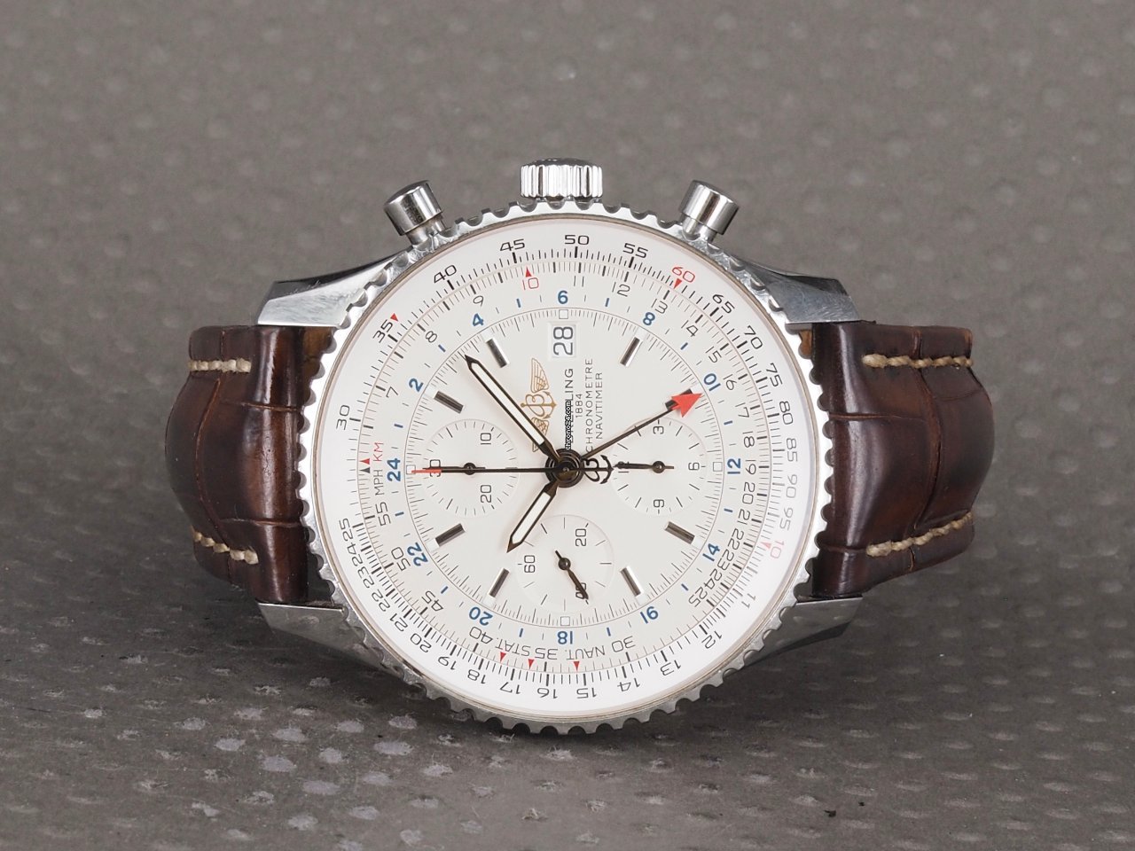 Breitling Navitimer World Mens watch Unisex Automatic Steel A2432212 G571