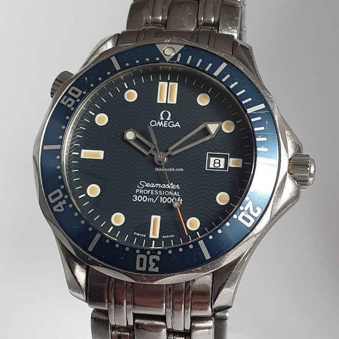 Omega Seamaster Diver 300 M Mens watch Unisex Quartz Steel 25418000