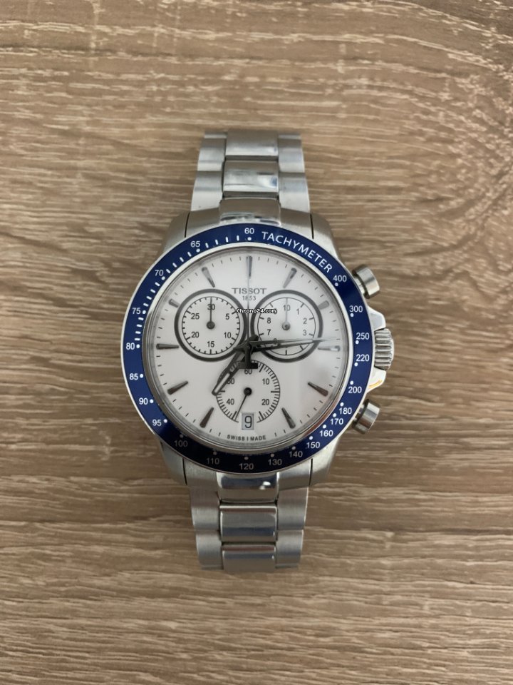 Tissot V8 Mens watch Unisex Quartz Steel T106.417.11.031.00