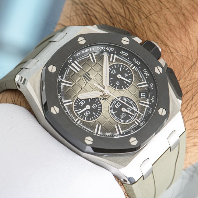 Audemars Piguet Royal Oak Offshore Mens watch Unisex Automatic Steel 26420SO.OO.A600CA.01