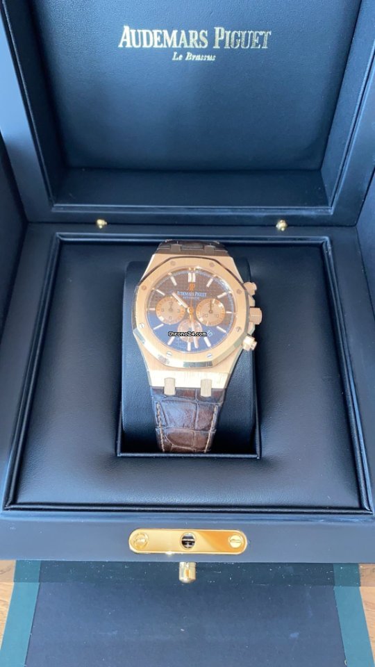 Audemars Piguet Royal Oak Chronograph Mens watch Unisex Automatic Rose gold 263310R.00D821CR.01