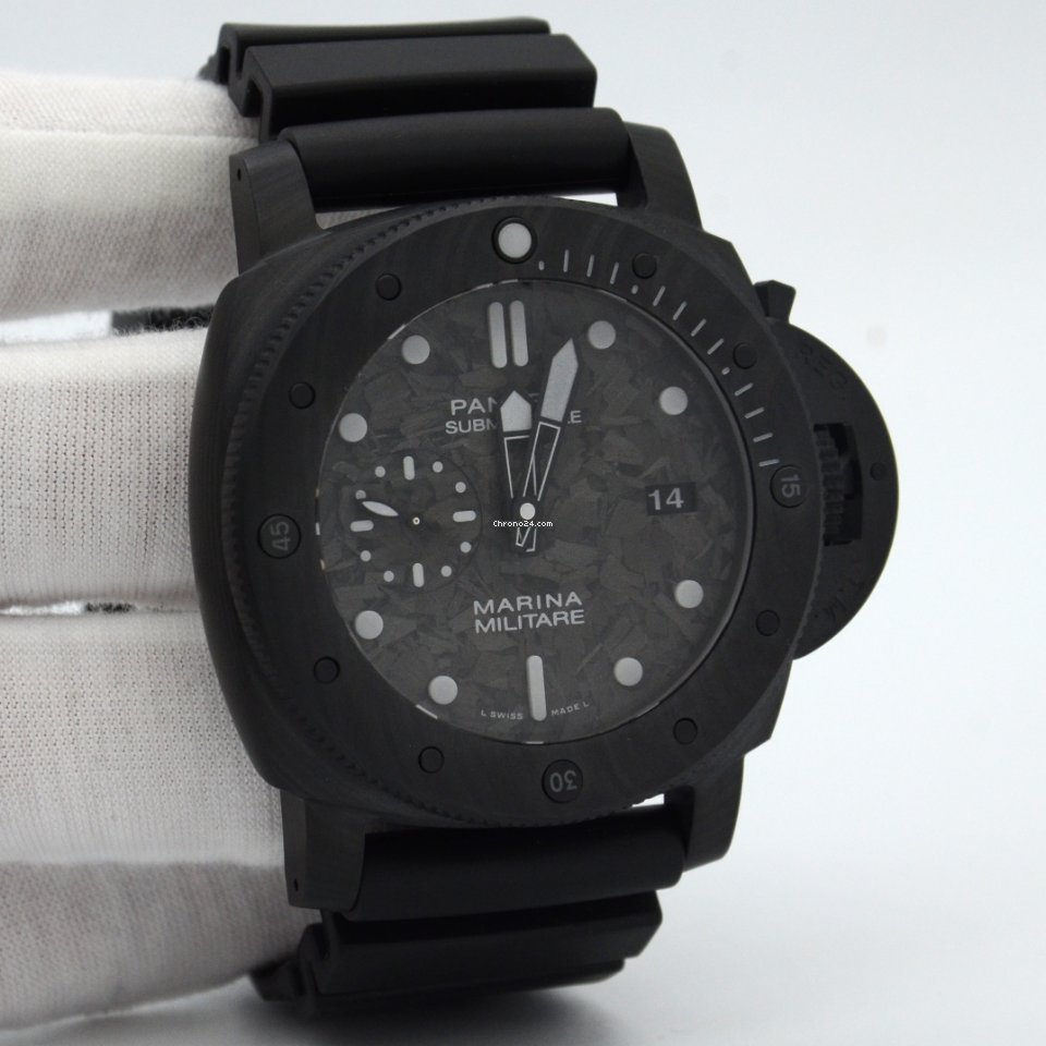 Panerai Luminor Submersible Mens watch Unisex Automatic Carbon PAM 00979