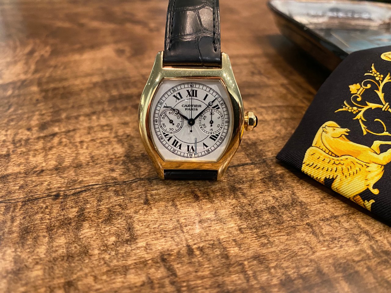 Cartier Tortue Mens watch Unisex Manual winding Yellow gold 2356