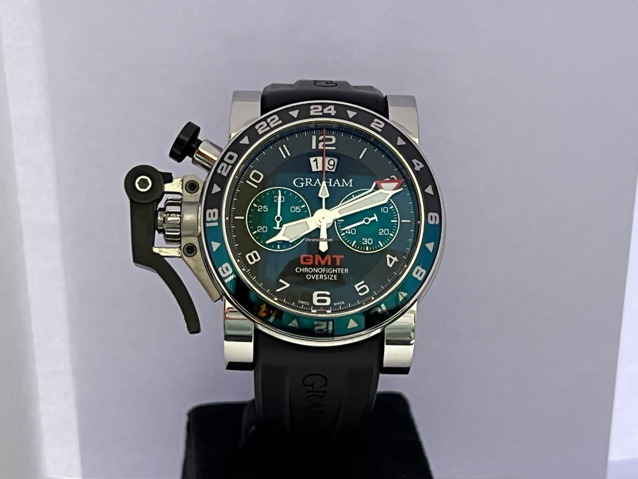 Graham Chronofighter Oversize Mens watch Unisex Automatic Steel 20VGS.B12A.K10B