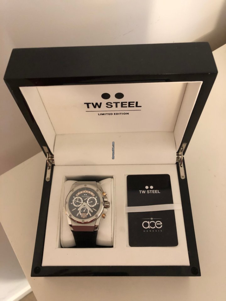 TW Steel Mens watch Unisex ACE110