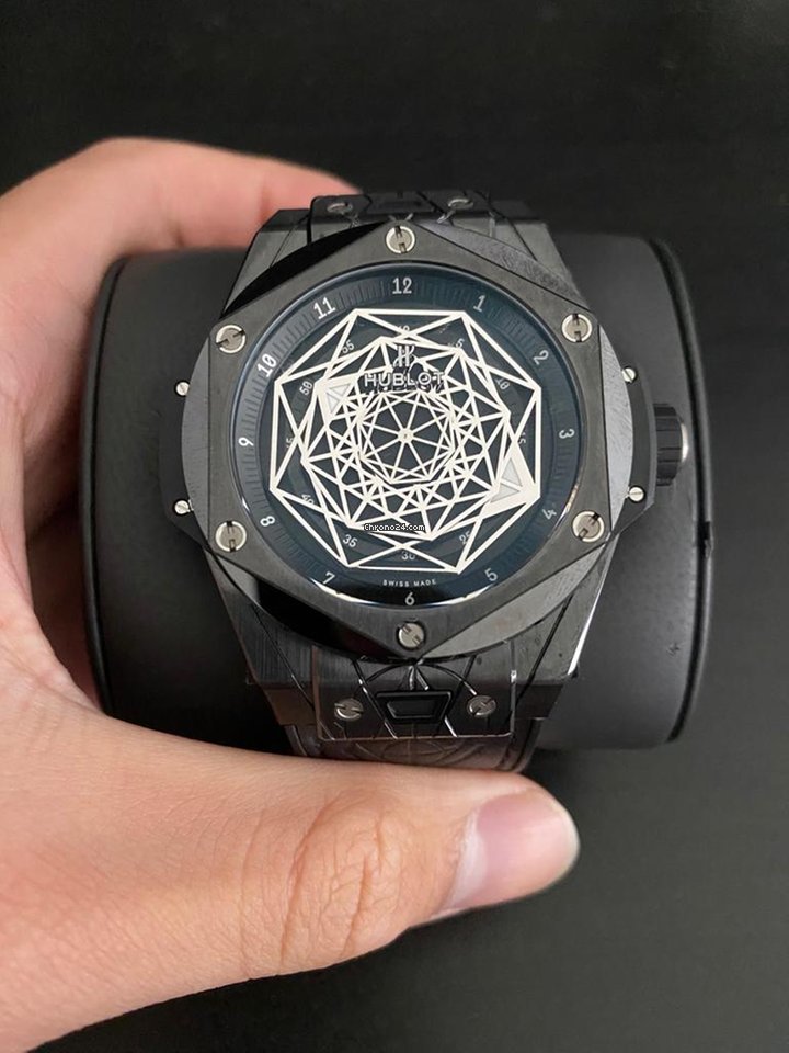 Hublot Big Bang Sang Bleu Mens watch Unisex Automatic Ceramic 415.CX.1112.VR.MXM18
