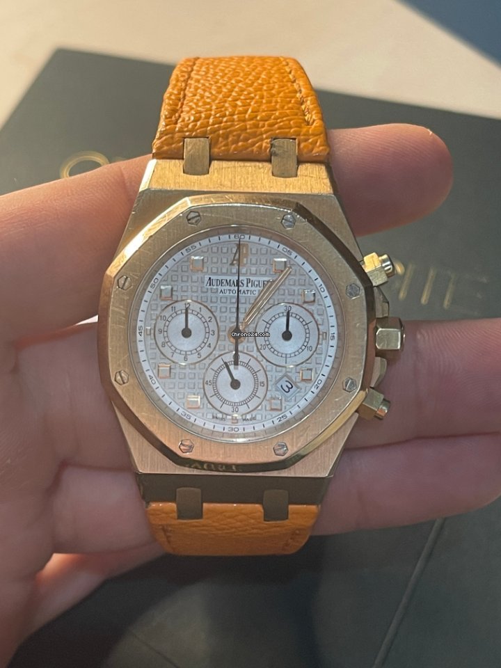 Audemars Piguet Royal Oak Chronograph Mens watch Unisex Automatic Rose gold F 71557