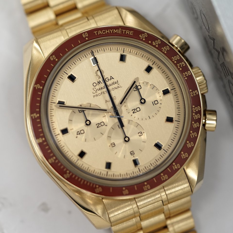 Omega Speedmaster Professional Moonwatch Mens watch Unisex Manual winding Yellow gold 310.60.42.50.99.001