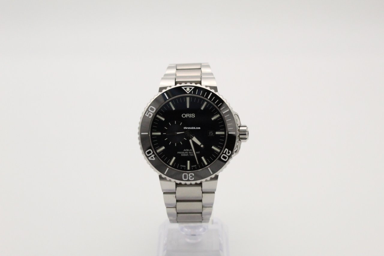 Oris Aquis Small Second Mens watch Unisex Automatic Steel 01 743 7733 4135-07 8 24 05PEB