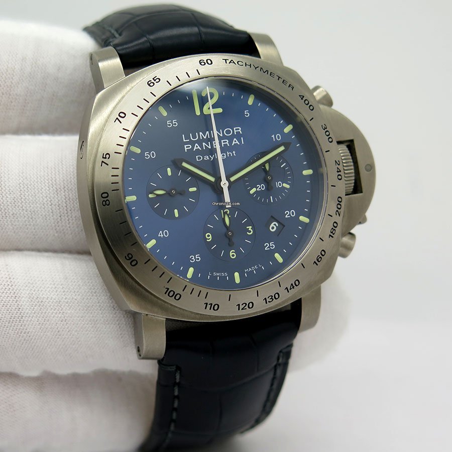 Panerai Luminor Chrono Titanium PAM 326