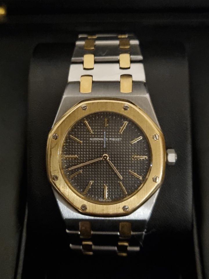 Audemars Piguet Royal Oak Mens watch Unisex Quartz Gold Steel 56143SA