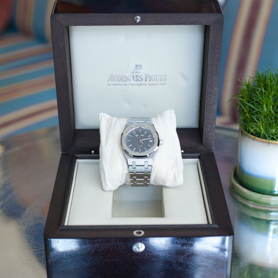 Audemars Piguet Royal Oak Mens watch Unisex Automatic Steel 14790ST