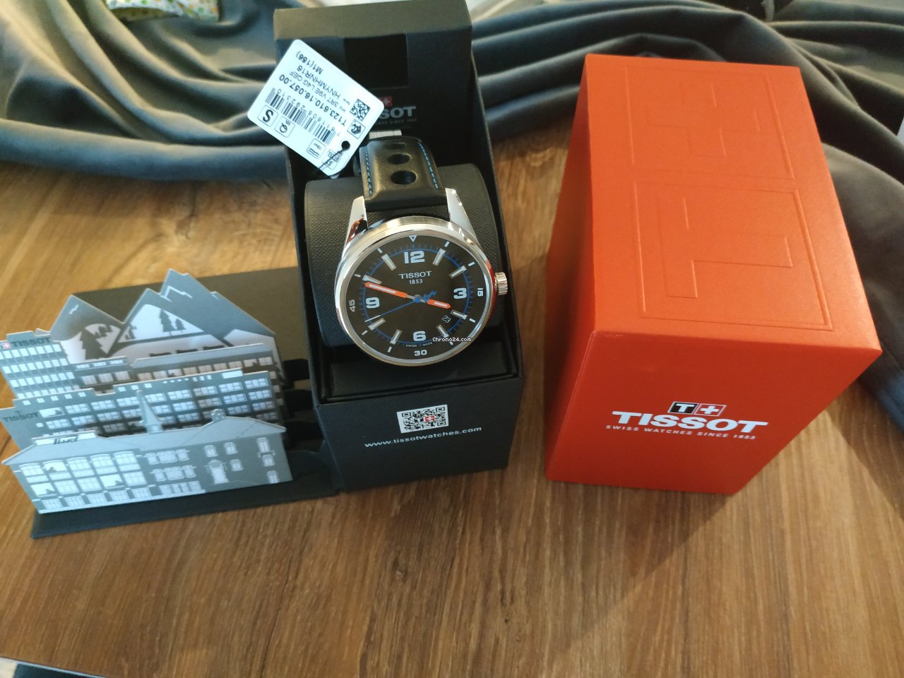 Tissot T-Classic Mens watch Unisex Quartz Steel T123.610.16.057.00