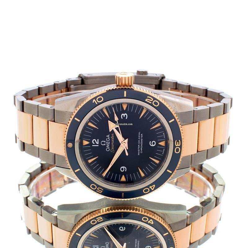 Omega Seamaster 300 Mens watch Unisex Automatic Titanium 233.60.41.21.03.001