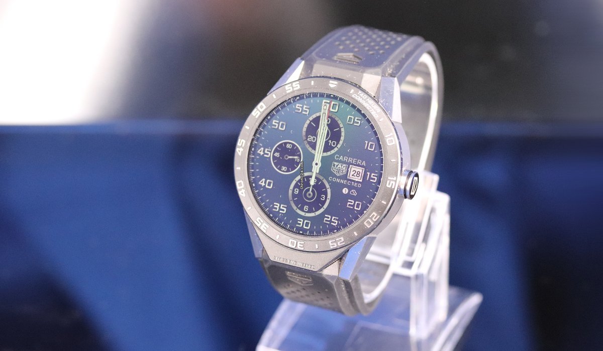 TAG Heuer Connected Quartz Titanium SAR8A80