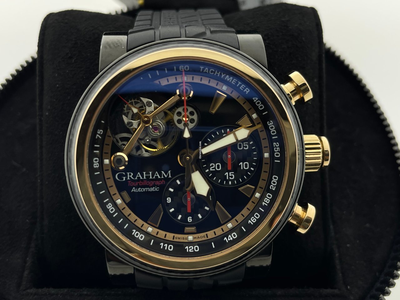 Graham Silverstone Mens watch Unisex Automatic Rose gold 2TWAO.B01A.C104B