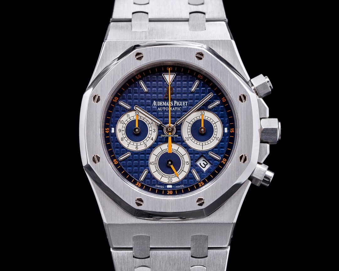 Audemars Piguet Royal Oak Chronograph Mens watch Unisex Automatic Steel 26300ST.OO.1110ST.07