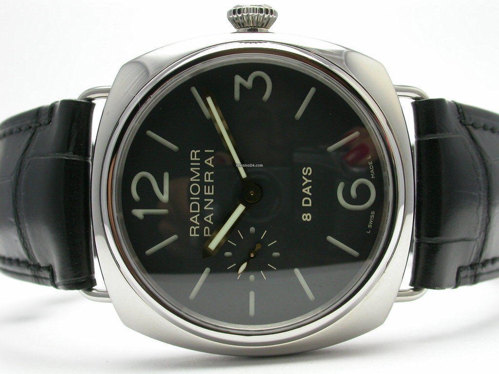 Panerai Radiomir 8 Days Mens watch Unisex Manual winding Steel PAM00190
