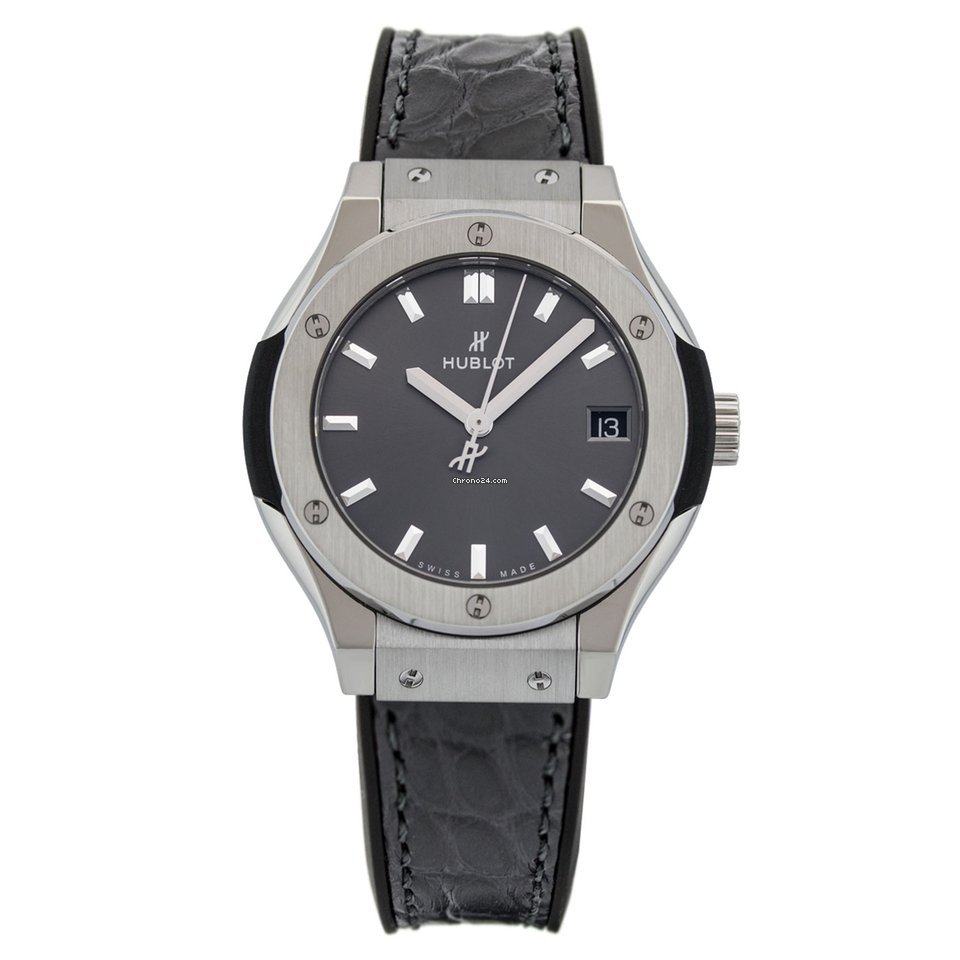 Hublot Classic Fusion Racing Grey Womens watch Quartz Titanium 581.NX.7071.LR
