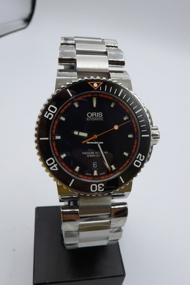 Oris Aquis Date Mens watch Unisex Automatic Steel 01 733 7653 4128-07 8 26 01PEB